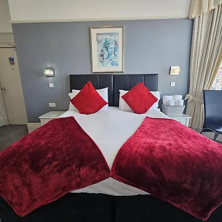 Clifton Villa - Southport-2